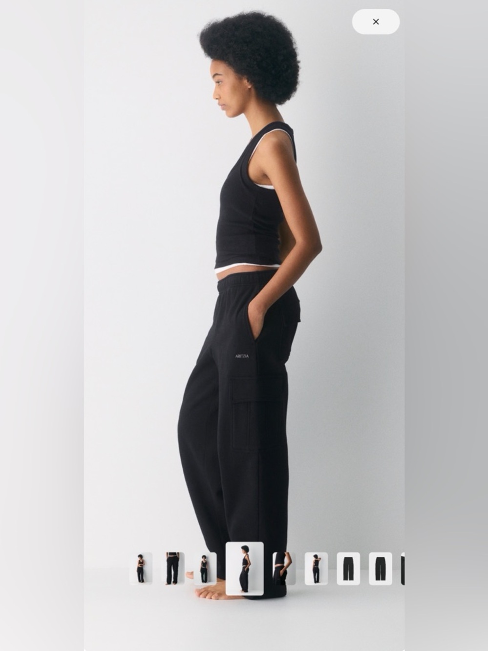 Aritzia Cozy Sweatfleece Mega Cargo Sweatpants in black 🖤